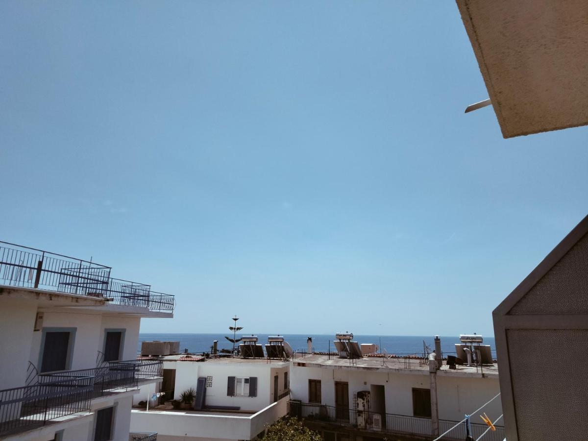 Golden Star Hotel Agia Marina  Exterior foto